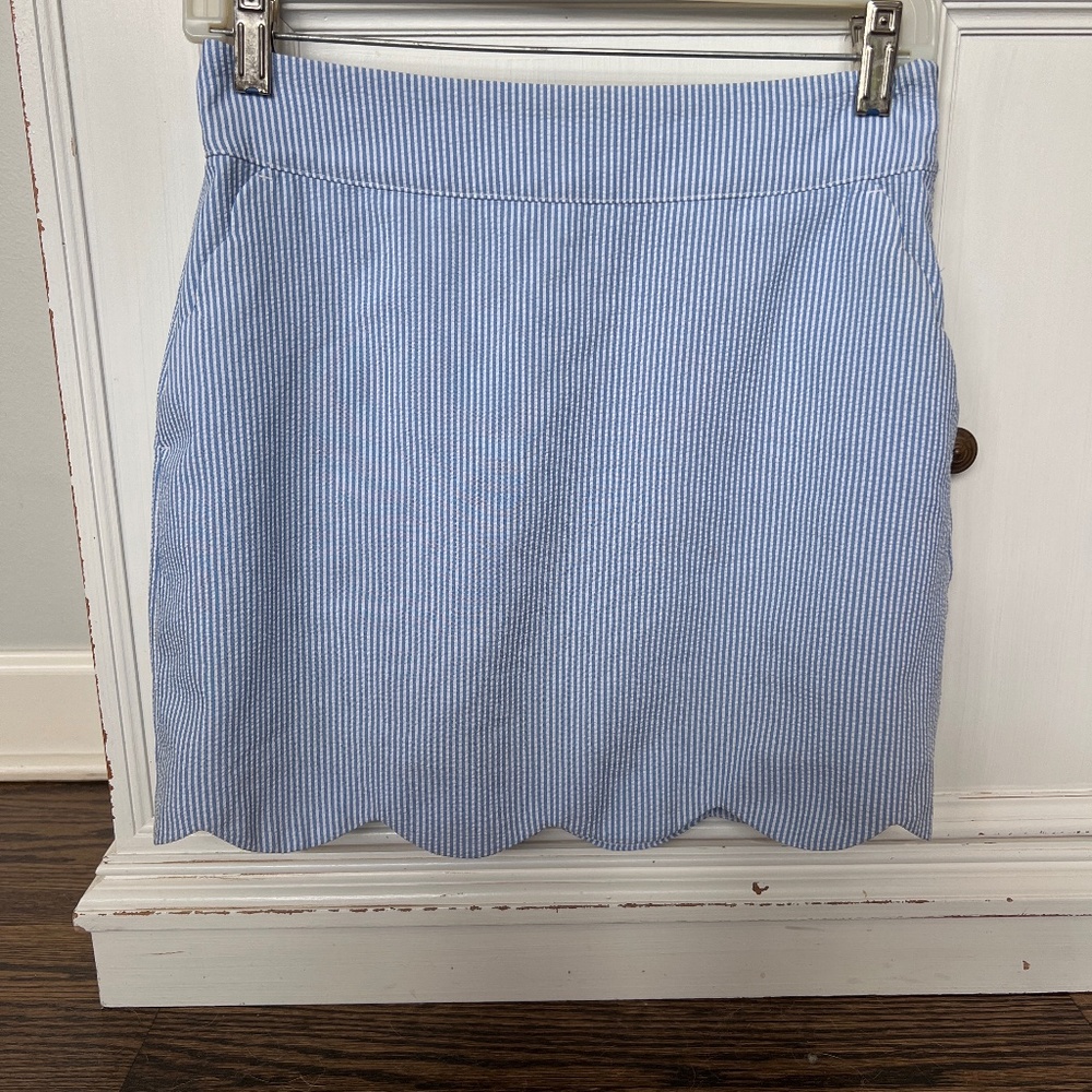 Vineyard vines seersucker skort